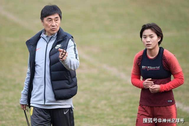 骑士再遇致命逆转，教练阿特金森遭质疑，哈登表现乏力